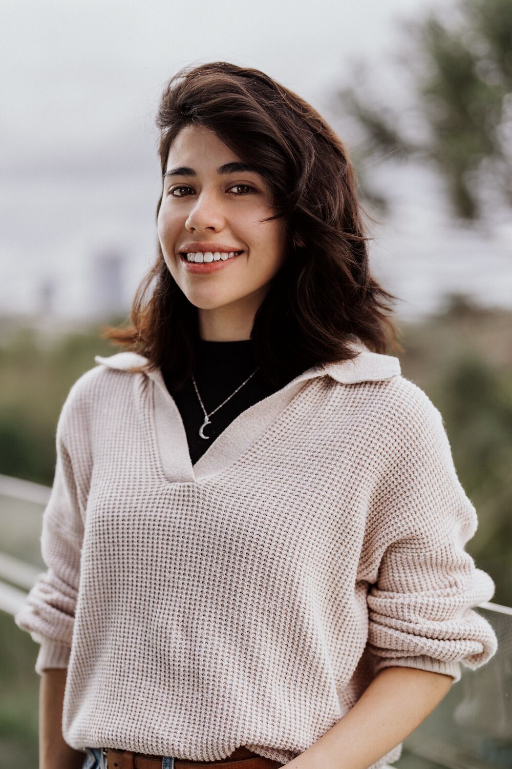 A female international student studying in Brisbane, Queensland Australia. 